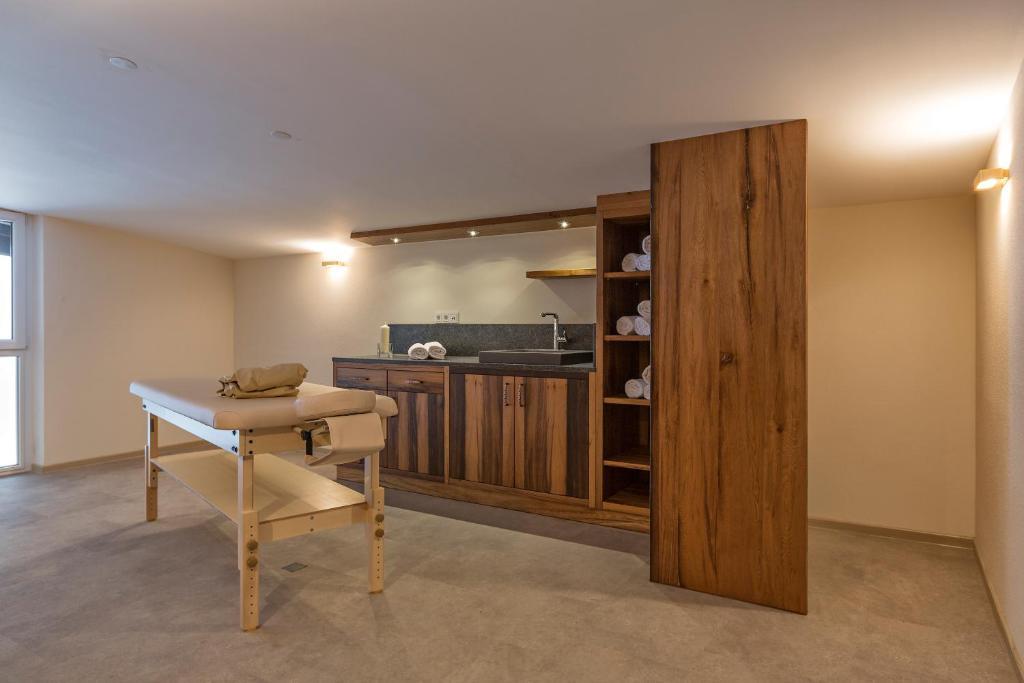 Aparthotel Kleinwalsertal Mittelberg Eksteriør billede